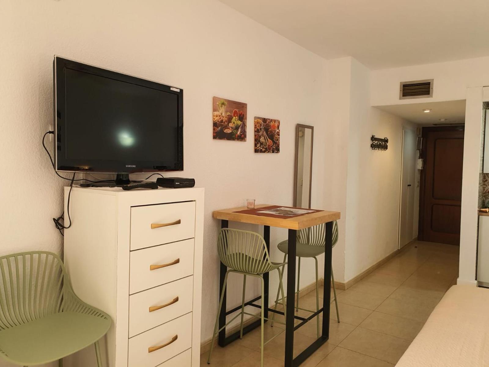 Monique Apartment Almunecar Ngoại thất bức ảnh